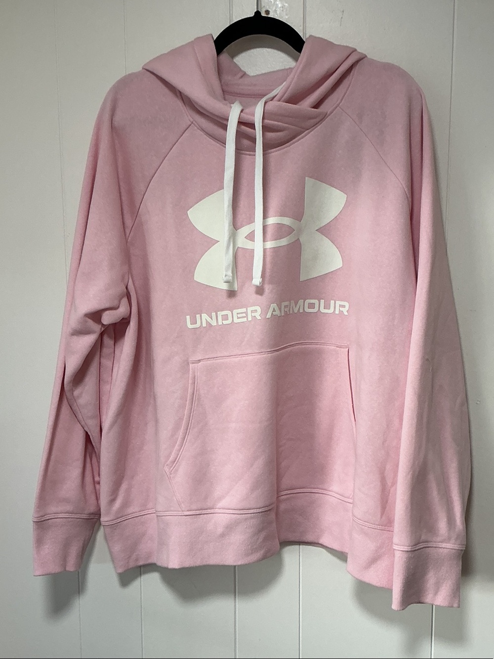 Under armor sweatshirt